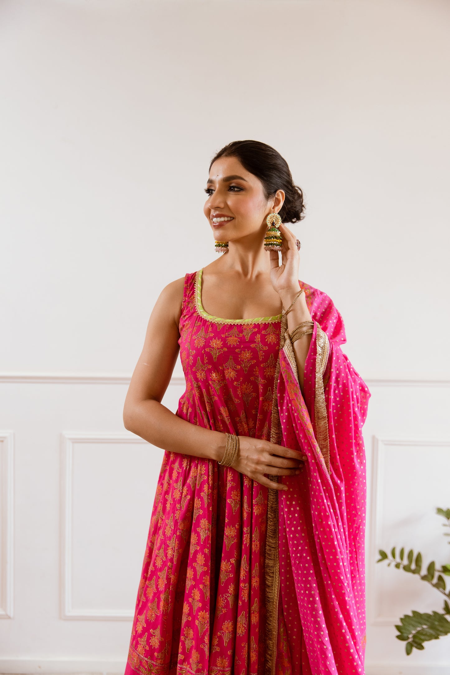 Magenta Floral - Sleeveless