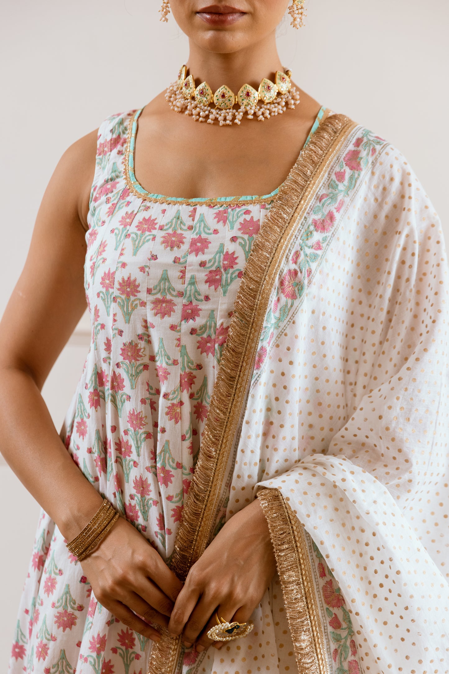 Ivory Floral - Sleeveless