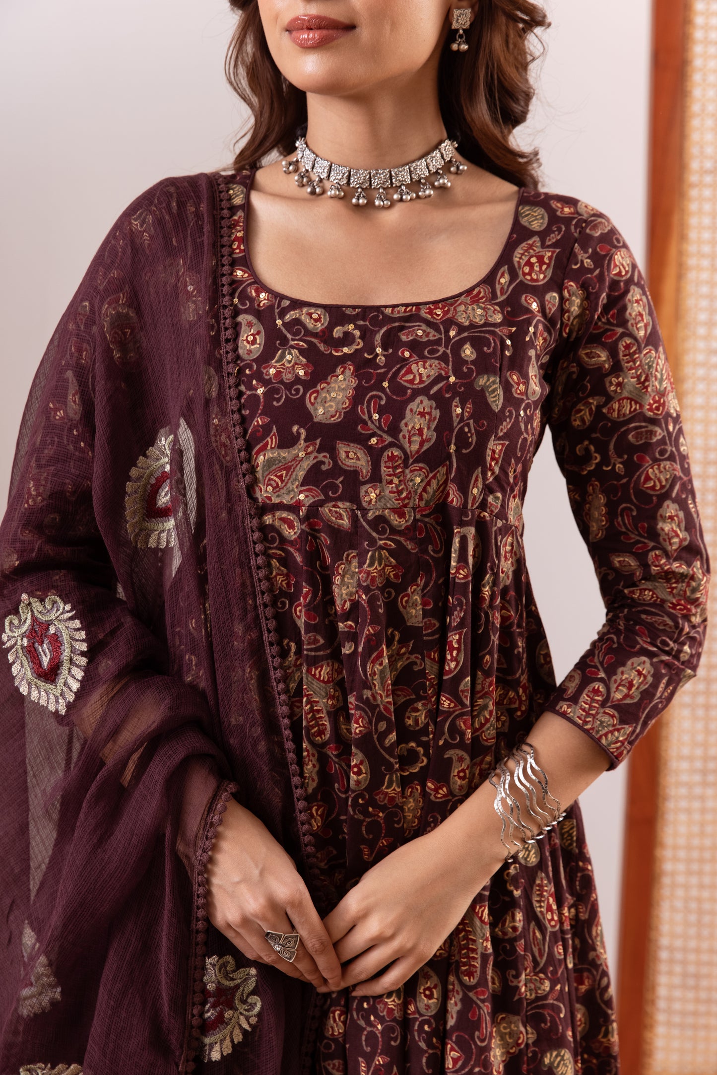 HERITAGE BROWNISH PLUM SLEEVED