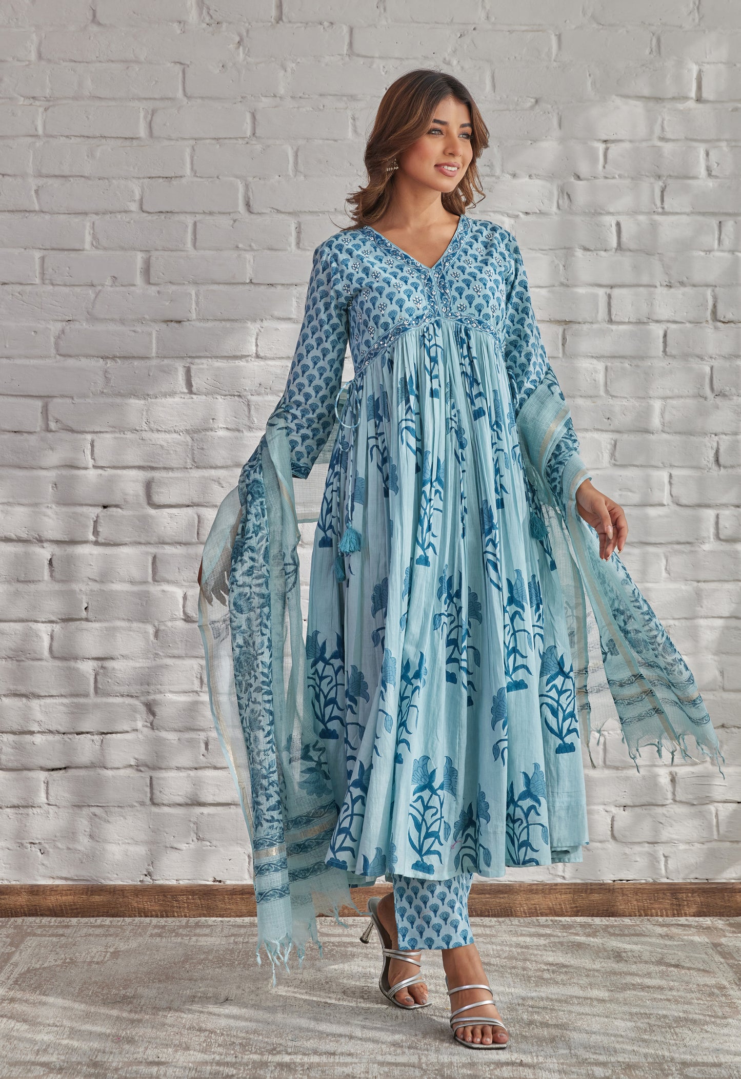 Blue Floral Printed Hand Block Printed Cotton kurta set with Dupatta